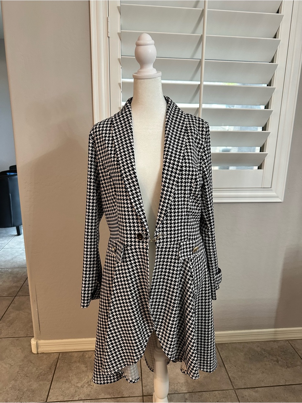 Houndstooth Longline Blazer - Black & White